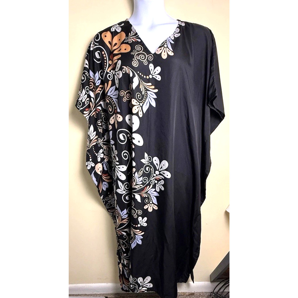 Gypsy Blu kaftan Muumuu One Size fits all black floral Casual Mrs. Roper